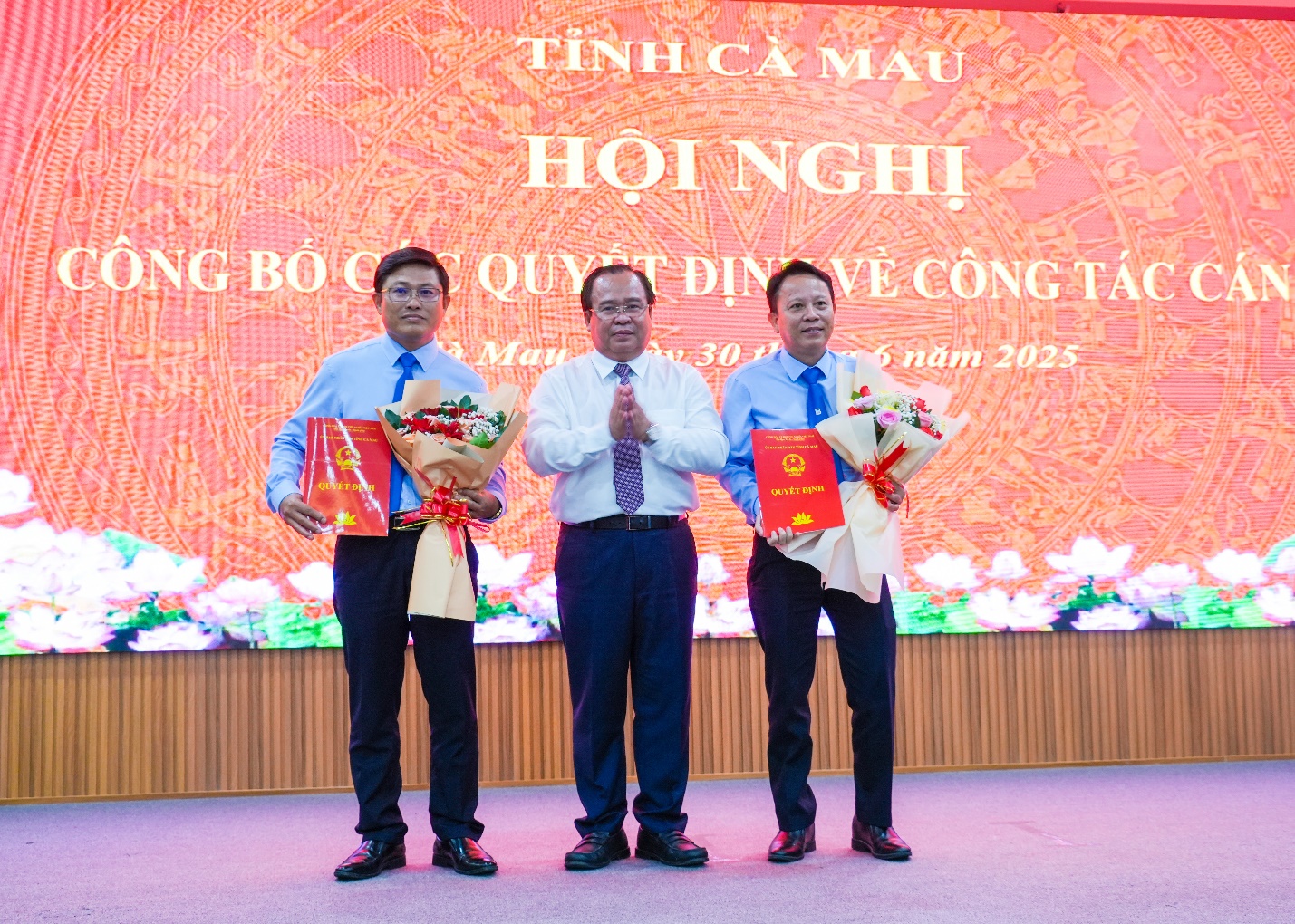 Công bố các Quyết định của Chủ tịch UBND tỉnh Cà Mau về việc bổ nhiệm lãnh đạo Trường Đại học Bạc Liêu